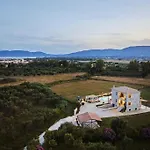 Villa Arianna, Close To The Beach! By Mindyourvilla Kalamákion