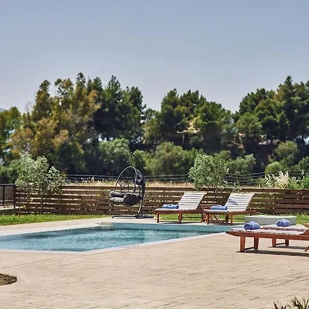 Villa Arianna, Close To The Beach! By Mindyourvilla *