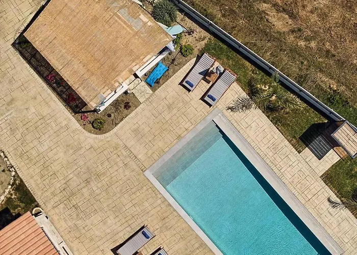 Villa Arianna, Close To The Beach! By Mindyourvilla