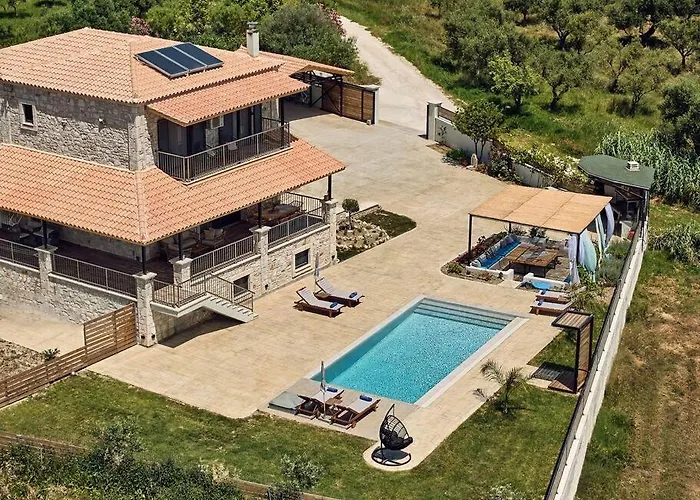 Villa Arianna, Close To The Beach! By Mindyourvilla Kalamákion